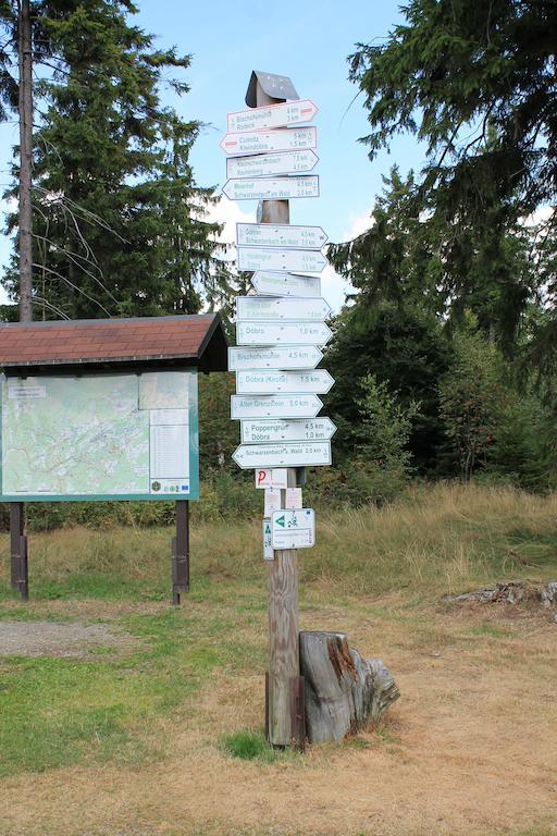 Gasthof Rodachtal Mit Gaestehaus Katharina Schwarzenbach am Wald Ngoại thất bức ảnh
