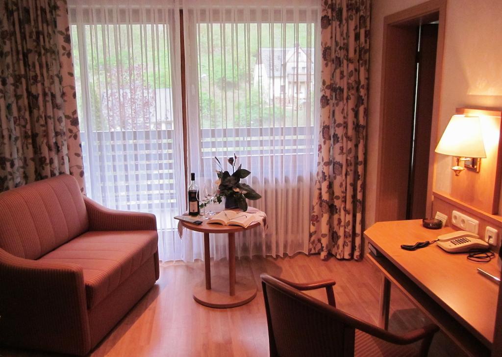 Gasthof Rodachtal Mit Gaestehaus Katharina Schwarzenbach am Wald Phòng bức ảnh