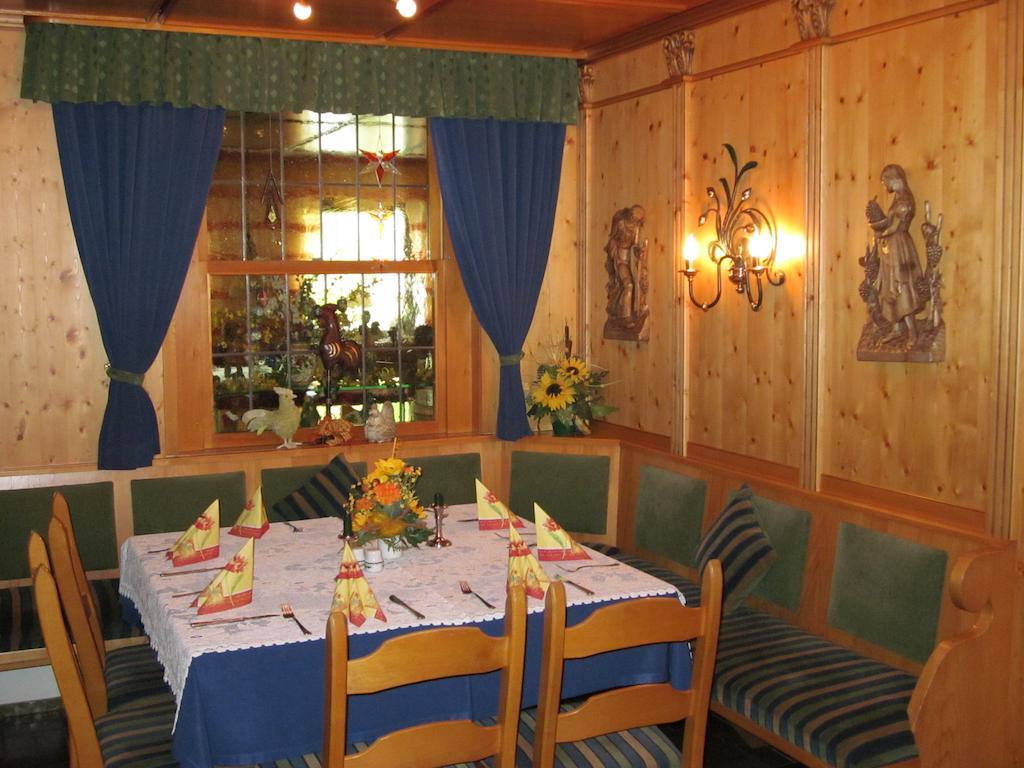 Gasthof Rodachtal Mit Gaestehaus Katharina Schwarzenbach am Wald Ngoại thất bức ảnh